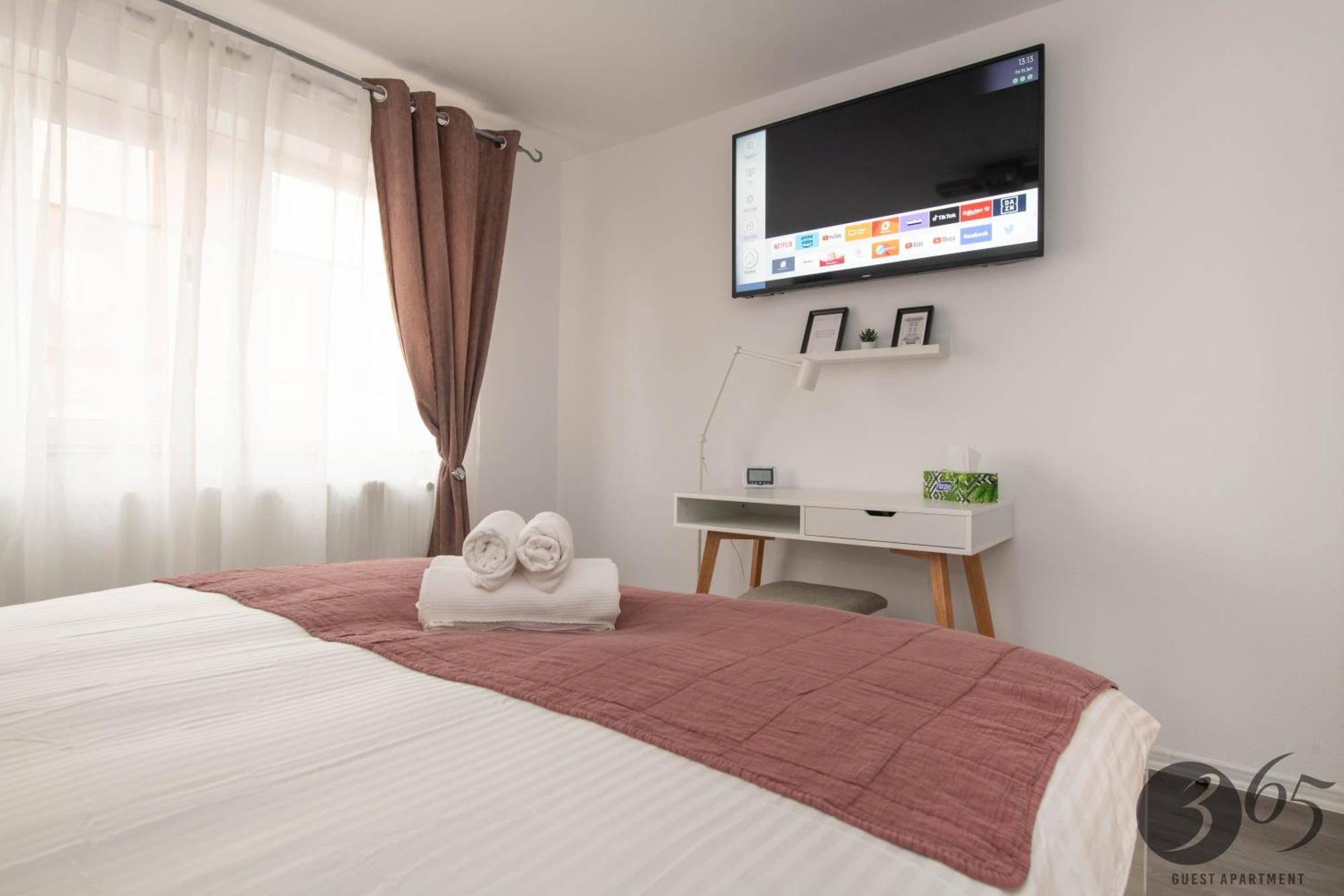 365 Guest Apartment Hunedoara Esterno foto